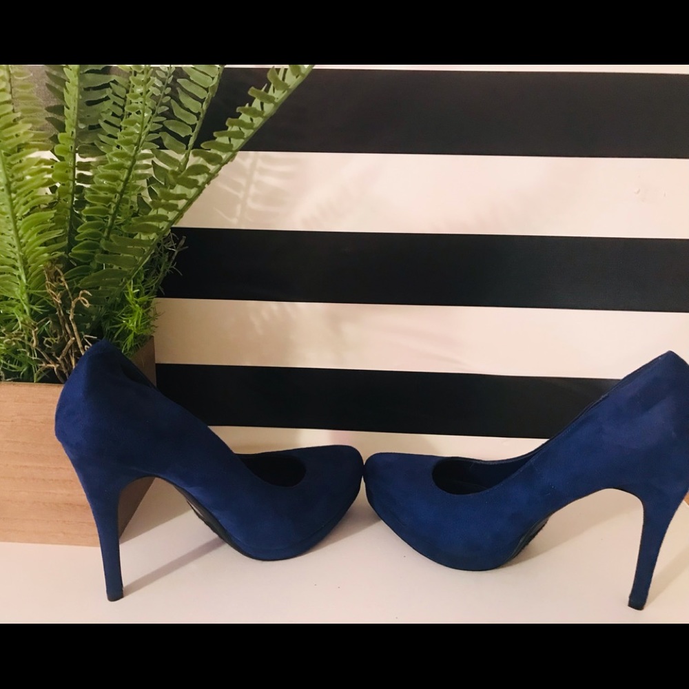 D platform heels